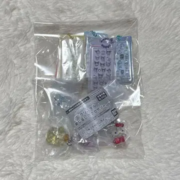 산리오 봉봉 드롭 미니어처 참 크리스탈 메지루시 액세서리