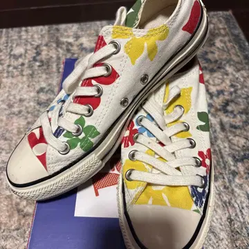 Converse x Jams 꽃무늬 스니커즈