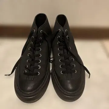 ATTACHMENT 스니커즈 블랙