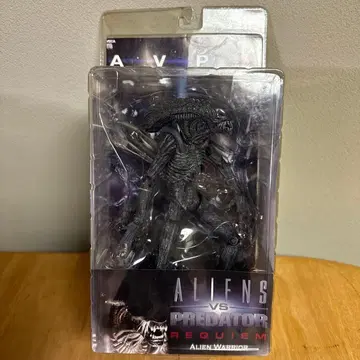 NECA 에이리언 워리어 AVP2 에이리언 vs 프레데터 2
