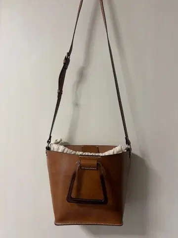ZARA 숄더백 브라운