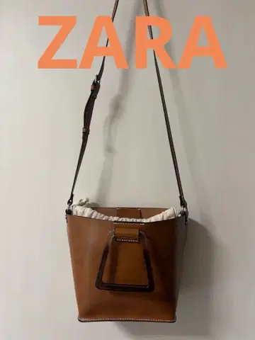 ZARA 숄더백 브라운