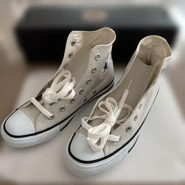 미사용 새상품 컨버스 하이컷 스니커즈 23.5cm 라이트 그레이