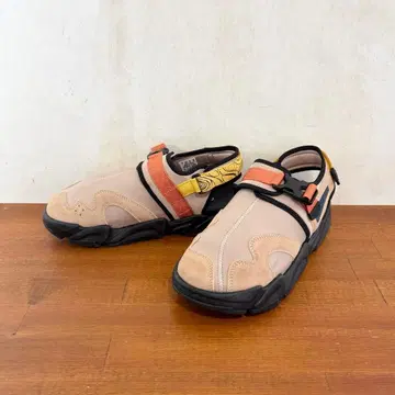 새상품급 푸마 TS-01 레트로 26.0cm 베이지