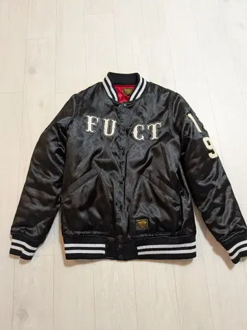 FUCT/SSDD 나일론 바시티 자켓