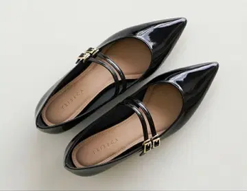 i need more shoes 멜리 제인 더블 스트랩 펌프스