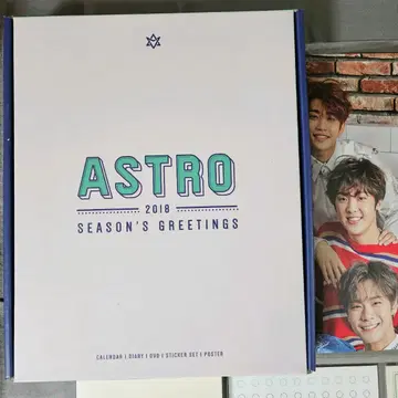 astro season greeting 2018 green | 브랜드 중고거래 플랫폼, 번개장터