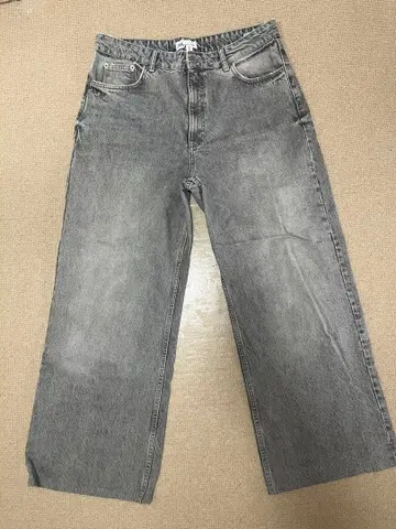 ZARA 그레이 데님