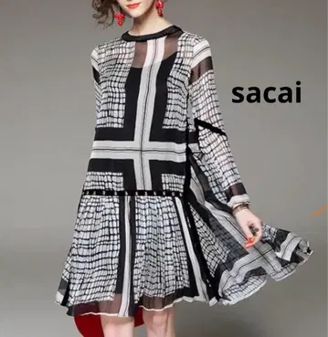 사카이 sakai 원피스 플리츠 디자인 스터드 벨로아 이소재