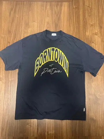BORNTOWIN T셔츠 블랙 사이즈 2