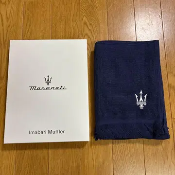 할인 중 미사용 새상품 Maserati Imabari 머플러 네이비