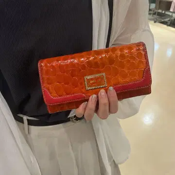 ANNA SUI 안나수이 장지갑 악어 엠보싱 오렌지 x 핑크 꽃무늬