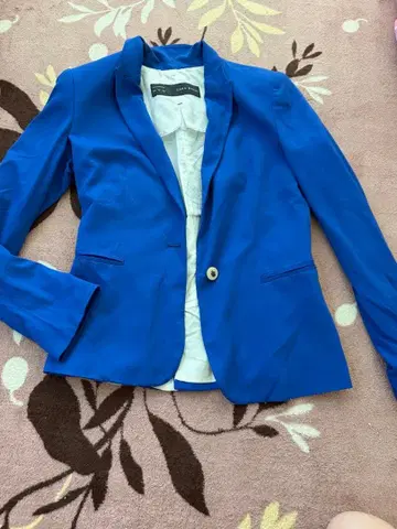 새상품급 ZARA BASIC 테일러드 자켓 블루 M 사이즈