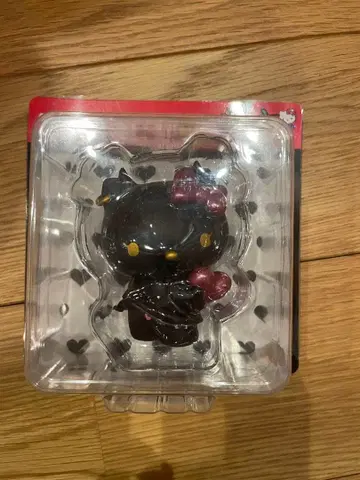Hello Kitty 50th Anniversary Happy 피규어