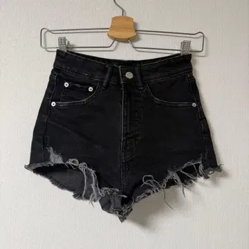 ZARA 데님 숏팬츠 블랙