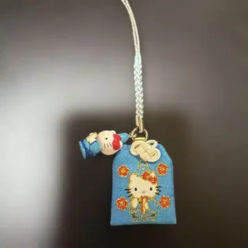 헬로키티 스트랩 부적