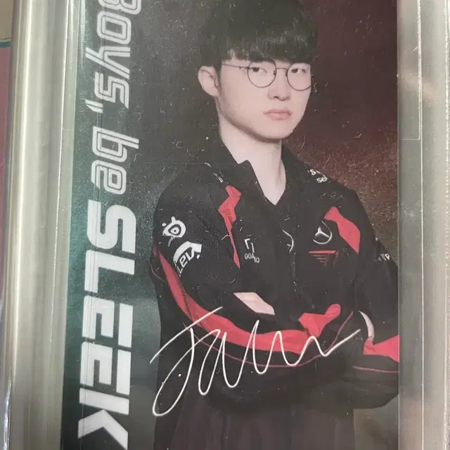 Sleek x T1 콜라보 페이커 포토카드 양도합니다!