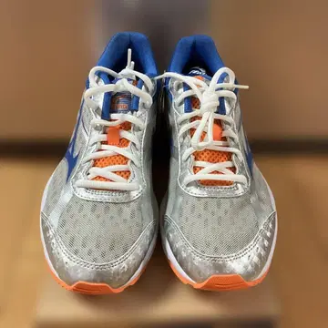 [ 미사용 새상품 ] Mizuno 러닝화 25.5cm