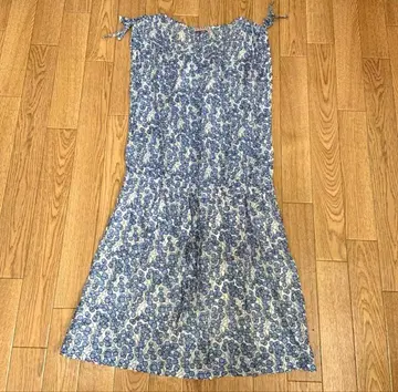A.P.C MADRAS 꽃무늬 원피스