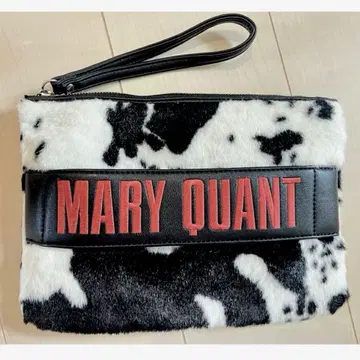 MARYQUANT 클러치백