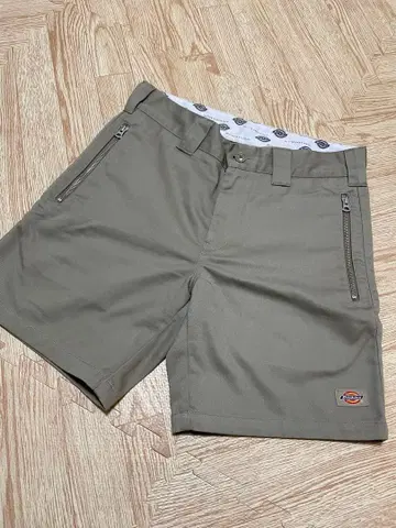 디키즈 MISTERGENTLEMAN 하츠팬츠 숏팬츠