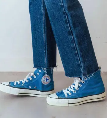 새상품급 23cm 컨버스 하이컷 블루 스트릿