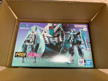 RG 1/144 RX-78-2 건담 Ver.2.0 [하츠네 미쿠Ver.]