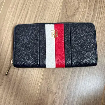 TOMMY HILFIGER 라운드 지퍼 장지갑 네이비
