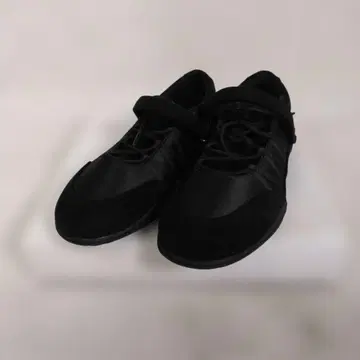 gu 스니커즈 발레 블랙 22.5cm