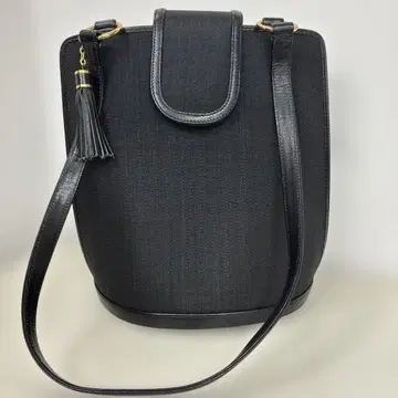 La Borsa 호스헤어 숄더백 블랙