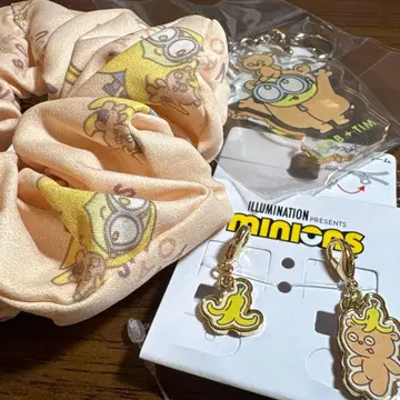 MINIONS 미니언즈 밥 팀 참 스크런치 아크릴 키링