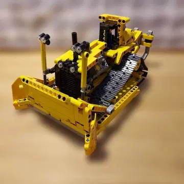 레고(LEGO) 테크닉 42028 불도저
