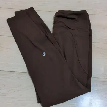 룰루레몬 레깅스 브라운 사이즈 6 발목 가는 운동 요가 평상복 속건성