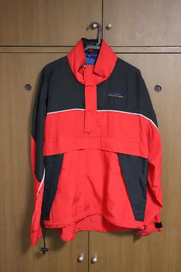 TOMMY HILFIGER / 나일론 자켓