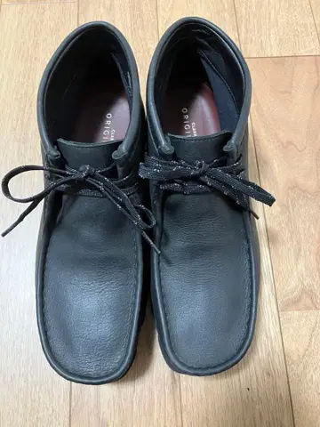 클락스 왈라비 고어텍스