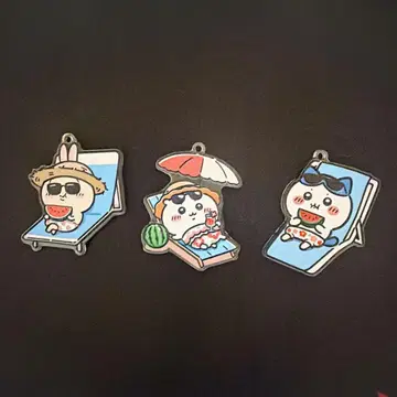 치이카와(먼작귀) 고리 달린 부조 아크릴 참 여름방학