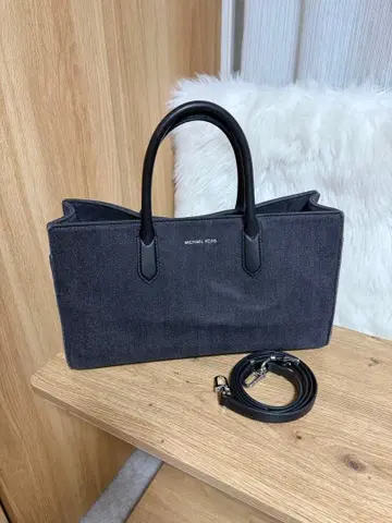 MICHAEL KORS 미레라 EW 토트 미디엄 데님 블랙 블랙