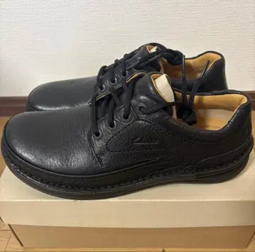 Clarks Nature Three 블랙 26cm