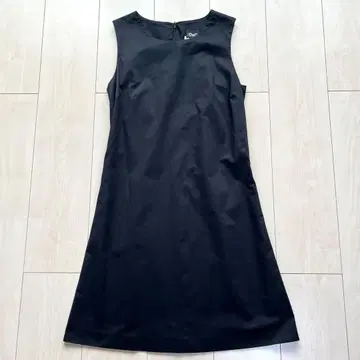 D&G 돌체앤가바나 슬리브리스 원피스 코튼 38