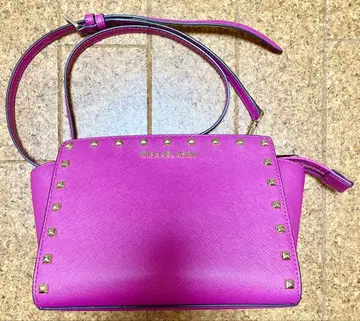 MICHAEL KORS 스터드 숄더백