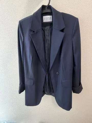 새상품급 CLAUDIE PIERLOT 네이비 자켓 FR34