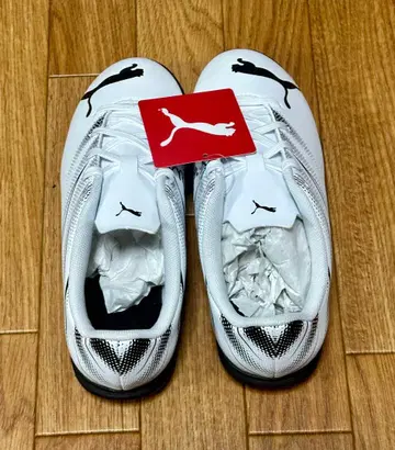 [미사용 새상품] PUMA 축구화 20cm 화이트 블랙