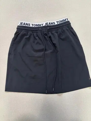 타미 진스 블랙 스커트