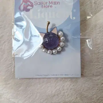 세일러문 스토어 x 리큠 루나P 볼 핀즈
