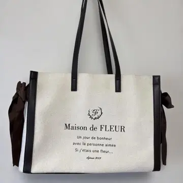 Maison de FLEUR 캔버스 백