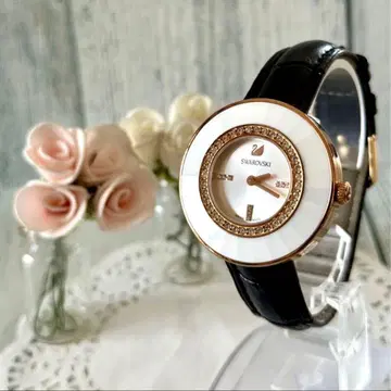 [레어] Swarovski 스와로브스키 손목시계 옥테아 화이트 골드