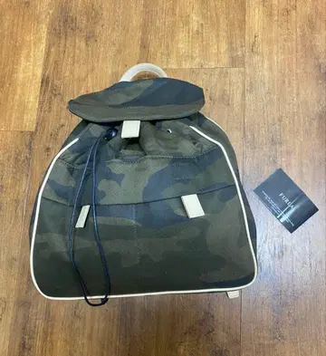 FURLA 훌라 카모플라쥬 패턴 백팩