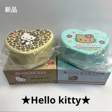 새상품 산리오 일광화상 키티 카오하나 소품함 2단식 거울 포함