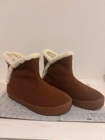 THE NORTH FACE 어그 부츠 브라운