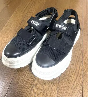 [컨디션 최상] 컨버스 올스타 트렉 웨이브 통굽 샌들 24.5cm